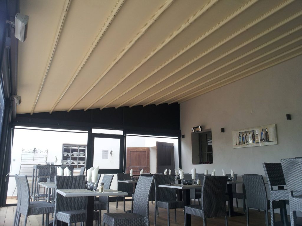 Pergola bioclimatique installée à Ajaccio
