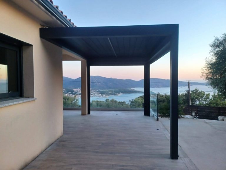 Toit Rétractable Pergola Corse